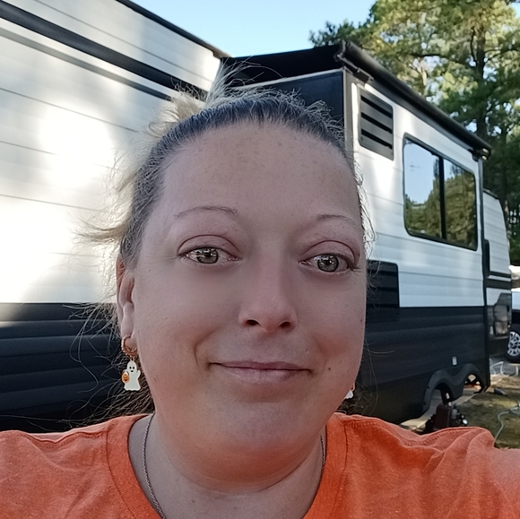 Meet your Posher, Mary - Picture 11 of 16